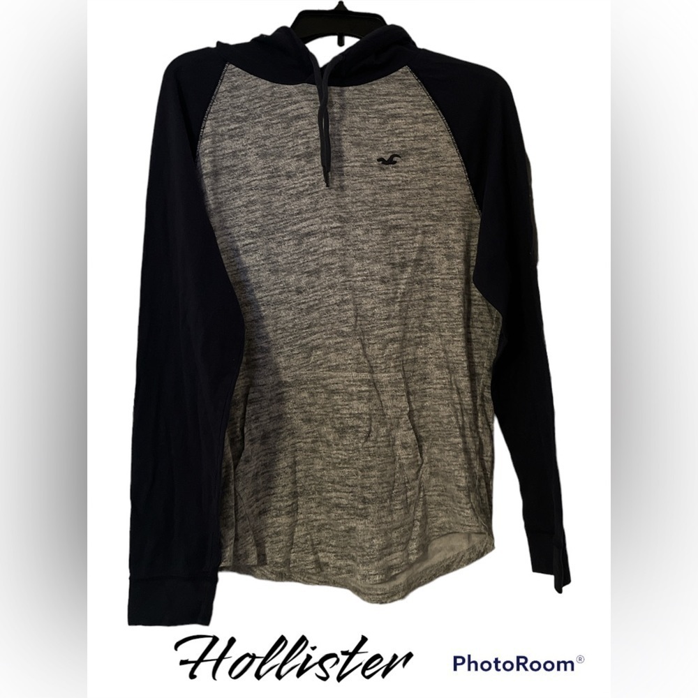 Men’s Lightweight Hoodie – Classic Comfort, Effortless Style - Size S